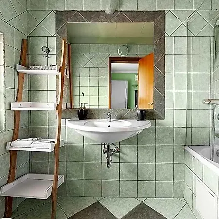 Boryana Hotel 3*